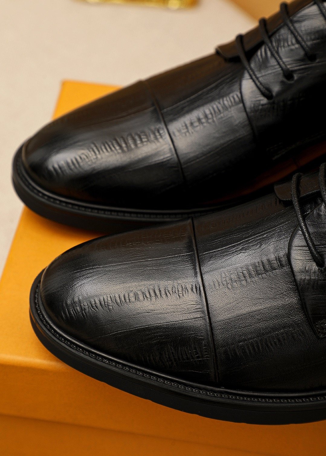 Louis Vuitton Black Lace-Up Dress Shoes - Leather Lining