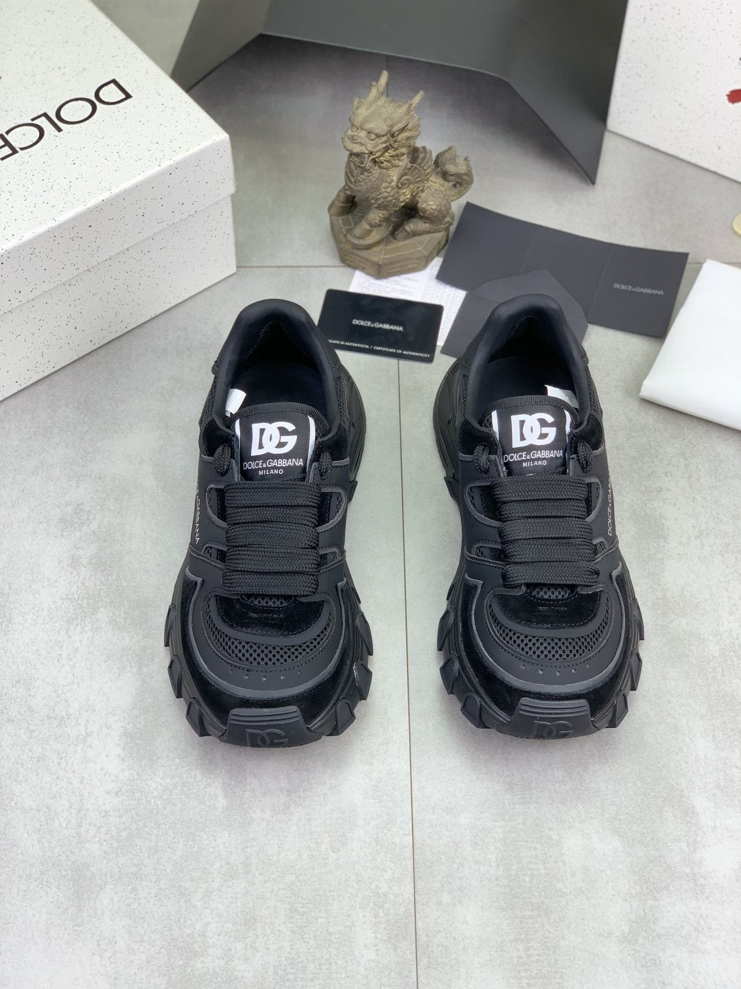 Dolce & Gabbana Men's Paneled Low-Top Sneakers